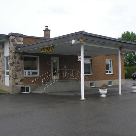 Motel Vaudreuil Zewnętrze zdjęcie