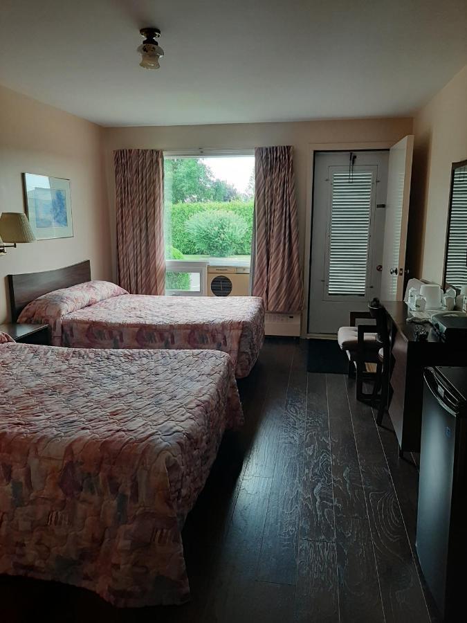 Motel Vaudreuil Zewnętrze zdjęcie